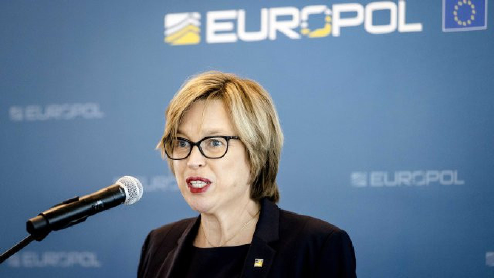 Чакаме важен гост от върха на Европол | StandartNews.com