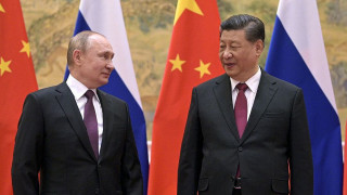 Путин среща Си Цзинпин. Какво си шушнат двамата президенти?
