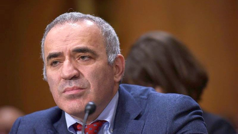 Гари Каспаров пристига в София! Какво ще прави руският дисидент? | StandartNews.com