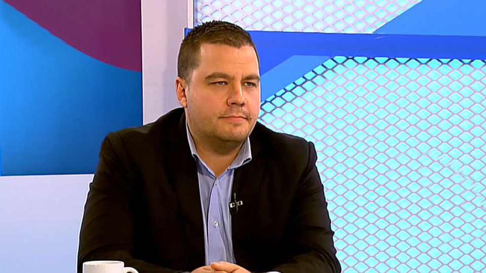 Човек на Слави проговори за президентския референдум и ПП | StandartNews.com