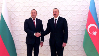Президентът на Азербайджан на посещение в България. Какво ни носи