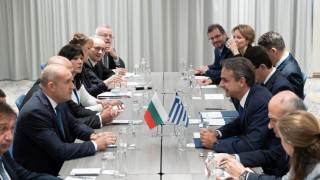 Преговаряме с Гърция за приватизация на техни пристанища