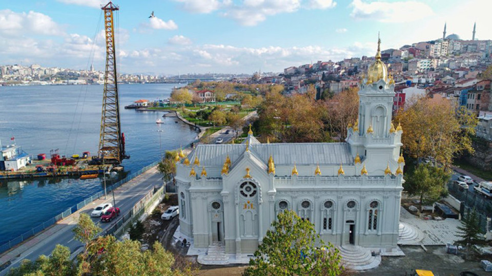 Желязната църква в Истанбул е уникат за православието | StandartNews.com