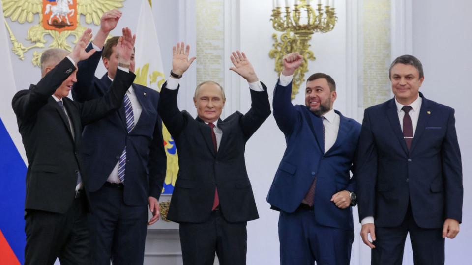 Путин прати вест в Думата, депутатите изпаднаха в екстаз | StandartNews.com