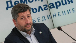 Христо Иванов каза кого иска за шеф на парламента