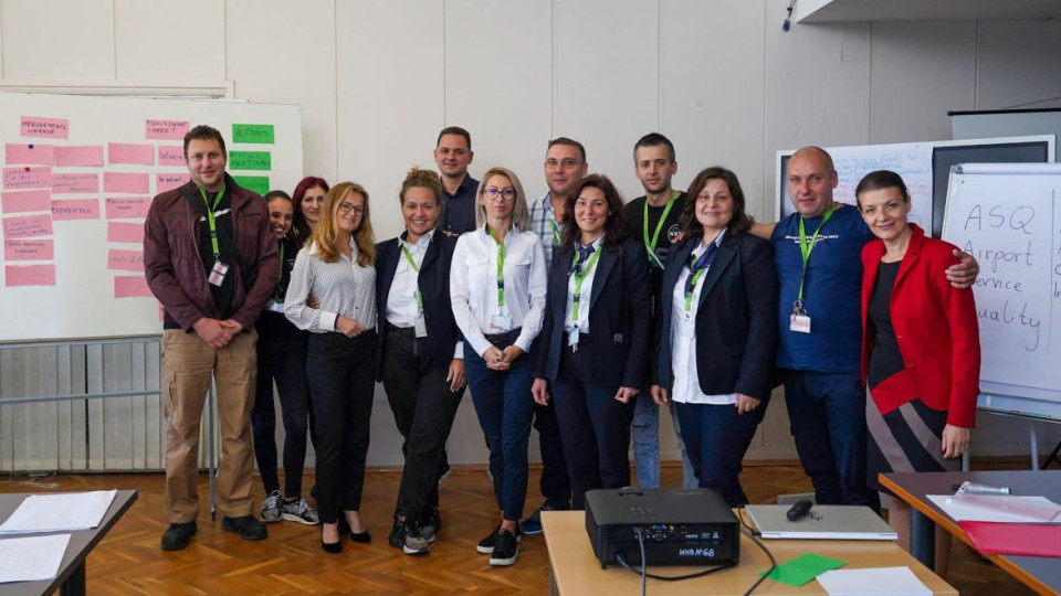 Екип от Мюнхен обучава служители на летище София за по-добро клиентско обслужване | StandartNews.com