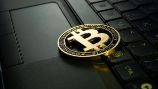 Крипто борсата Kraken ще замрази сметките на руски клиенти