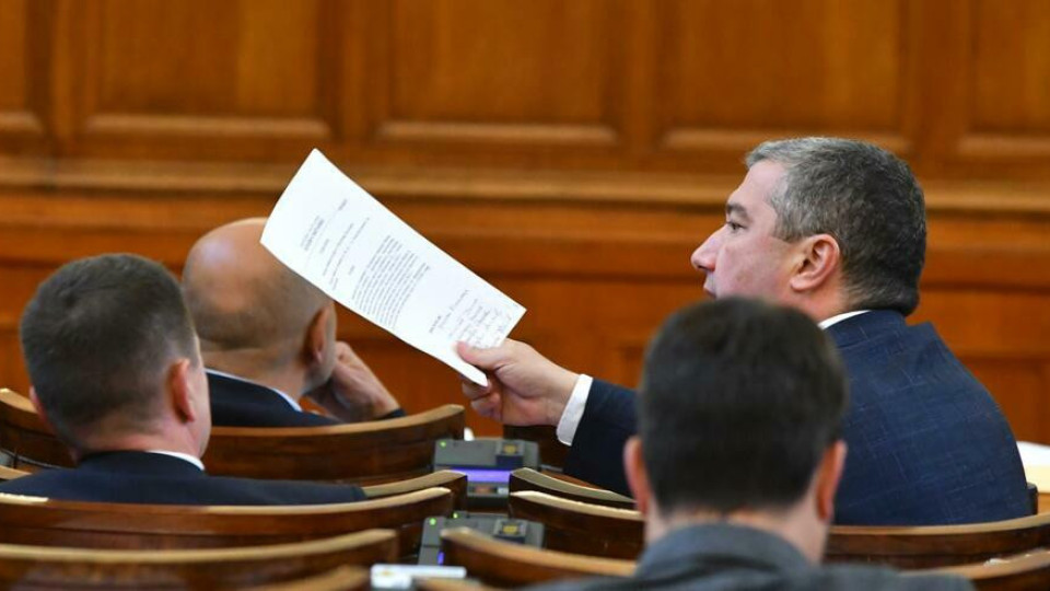 Знаков бесепар изуми! Кой ще управлява България | StandartNews.com