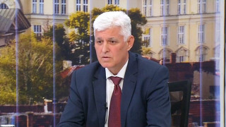 Какво става с граничната ограда? Говори министър Стоянов