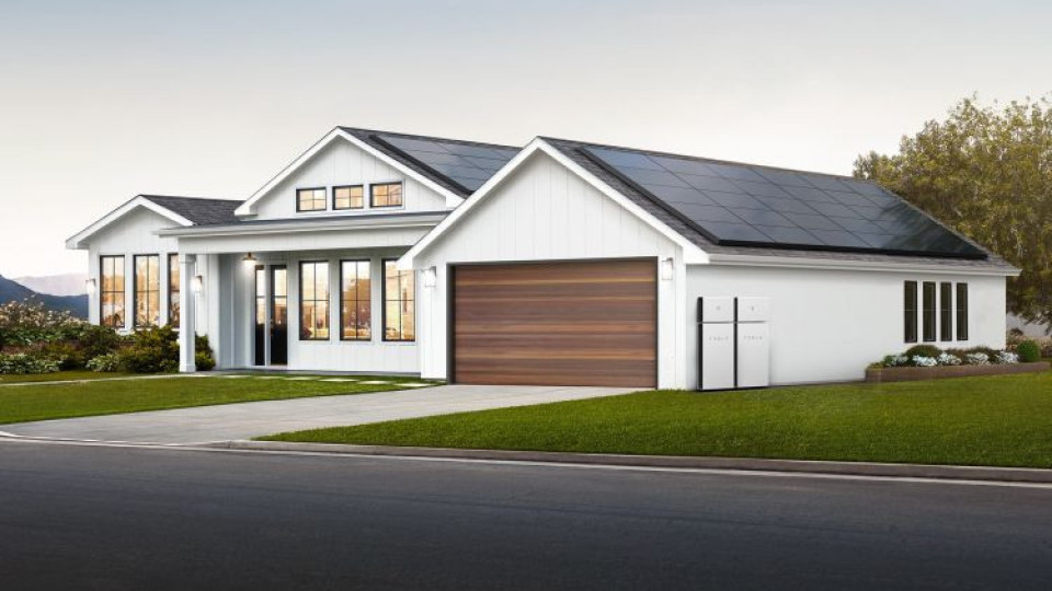 Tesla започва постепенно да прекратява инсталирането на соларни панели в някои части на САЩ | StandartNews.com