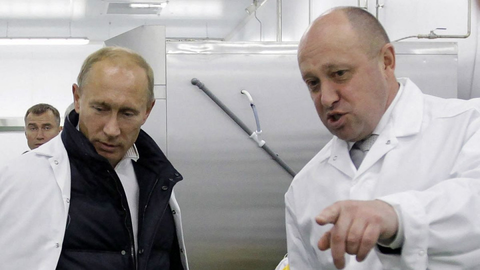 Разкриха кой преяжда с власт и дебне в сянката на Путин | StandartNews.com