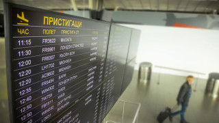 Сменят основната информационна система на летище София