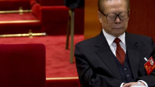 Почина президентът, трансформирал Китай
