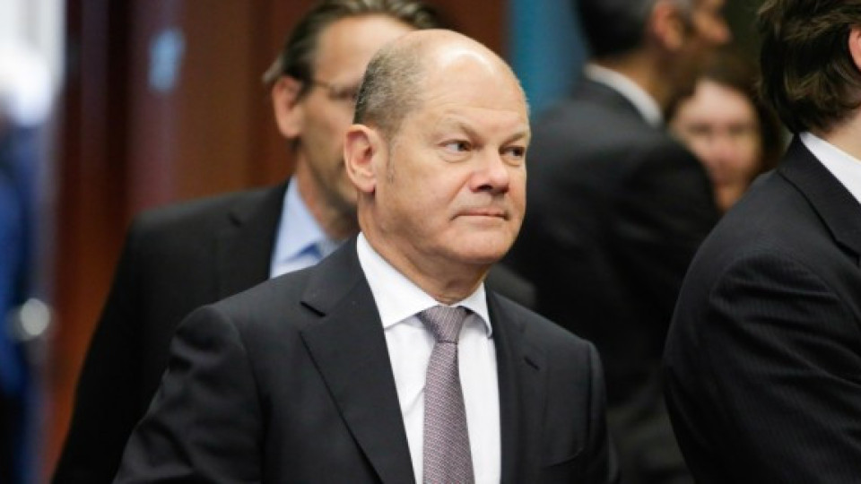 Край за правителството на Шолц. Докога остава канцлер | StandartNews.com