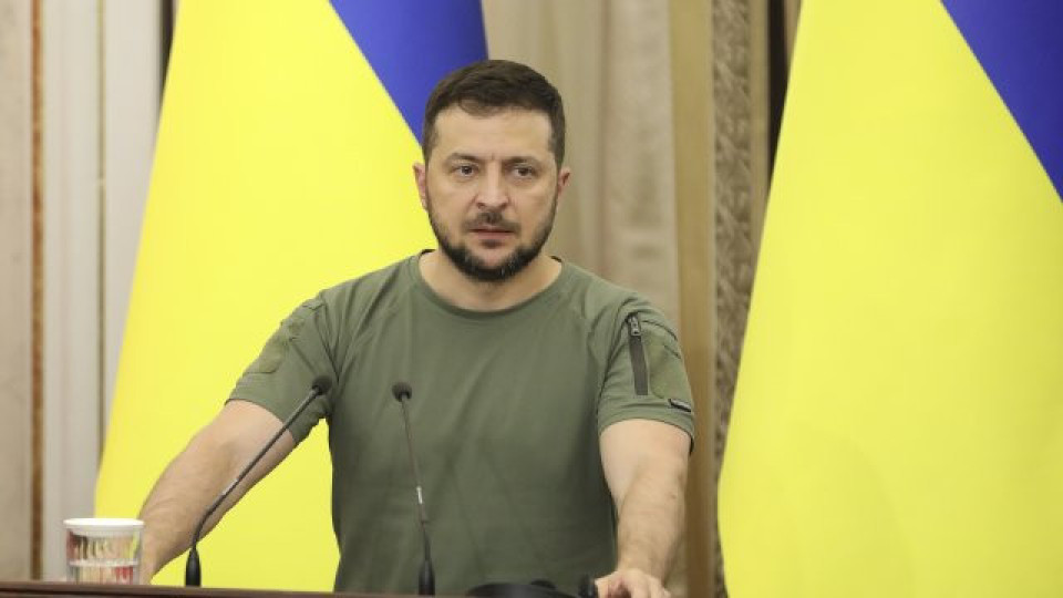 Зеленски открехна вратата за бъдещото въоръжаване на украинската армия | StandartNews.com