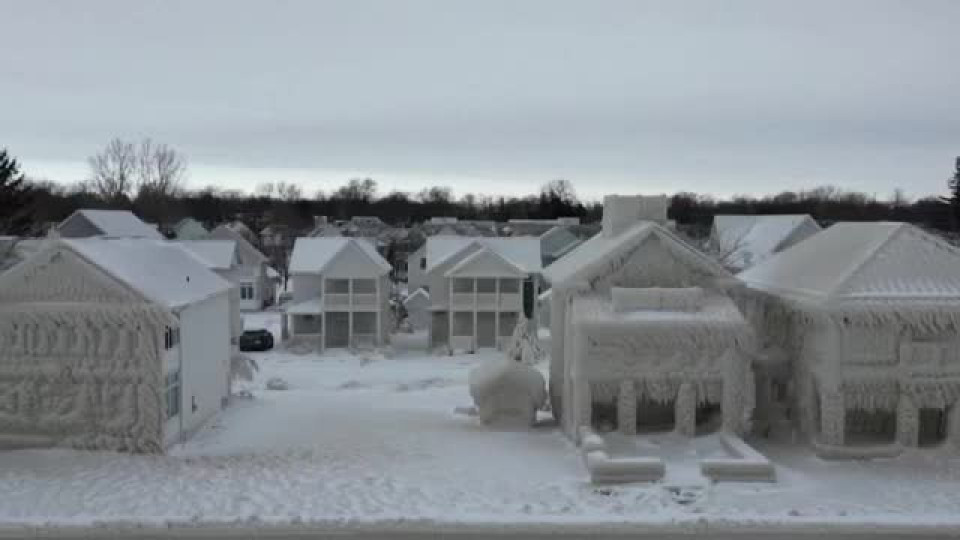 Чудо невиждано - леден град. Не е филм | StandartNews.com