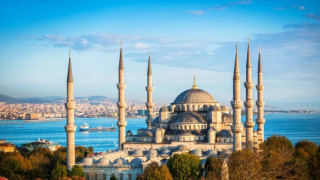 Ще поскъпне ли пътуването в Турция? Нов данък от днес