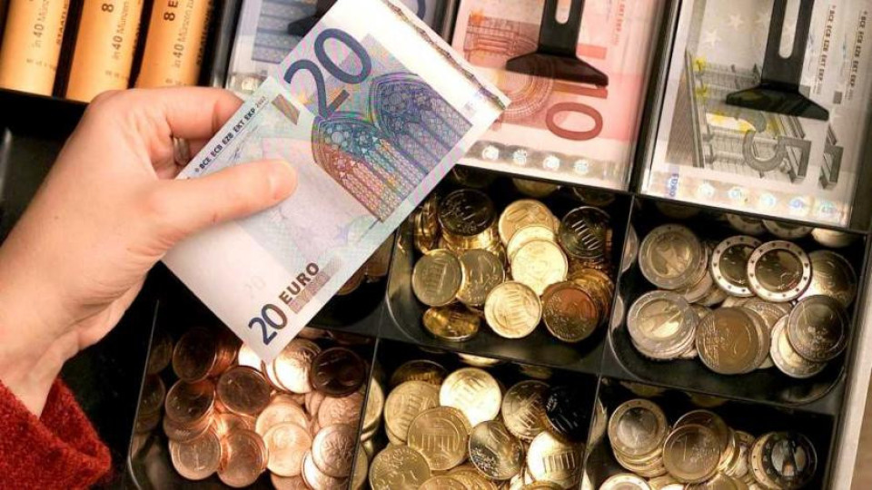 Еврото веднага удари хърватите по джоба. Как се промениха цените | StandartNews.com