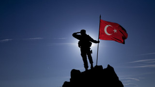 Напрежение в Турция, извънредно предупреждение