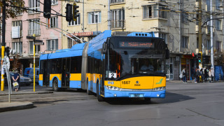 Напрежение в София. Спира ли градският транспорт