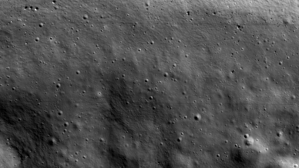 Първата лунна мисия на Южна Корея изпраща снимки от район на Луната, където слънцето не изгрява | StandartNews.com