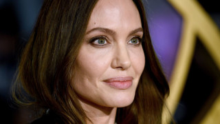 Какво става с Анджелина Джоли? Разкритие