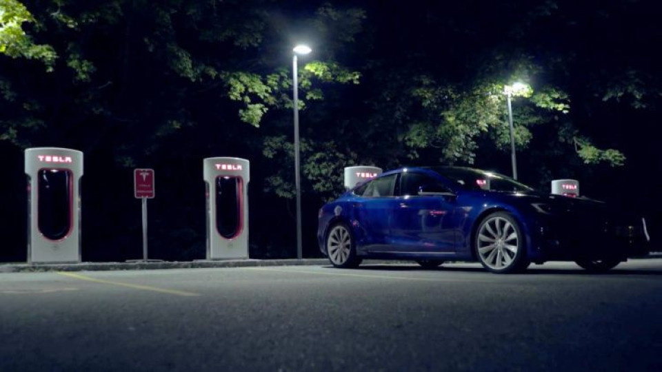 Tesla сваля цените благодарение на редуциране в разходите си | StandartNews.com