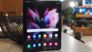 Samsung Galaxy Z Fold 5 идва с подобрен дизайн