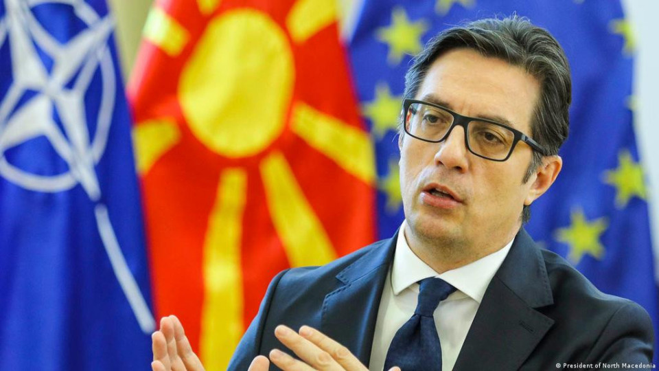Президентът на РС Македония: България преиначава историята | StandartNews.com