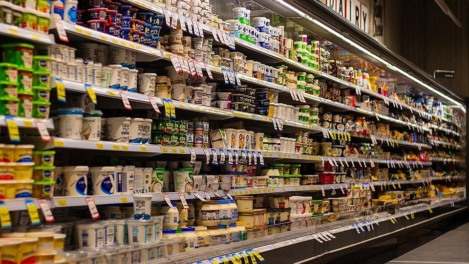 Стана ясно защо киселото мляко удари тавана в цените (СНИМКА) | StandartNews.com