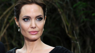 Всички се питат какво се случва с Анджелина Джоли (СНИМКИ)
