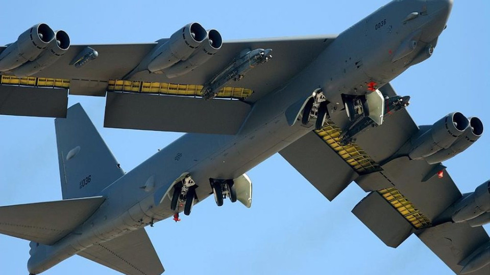 Ядрено напрежение! Най-опасните бойни самолети са в Европа | StandartNews.com