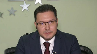 Човек на ГЕРБ каза истината за съюза на ПП и ДБ, какво желаят