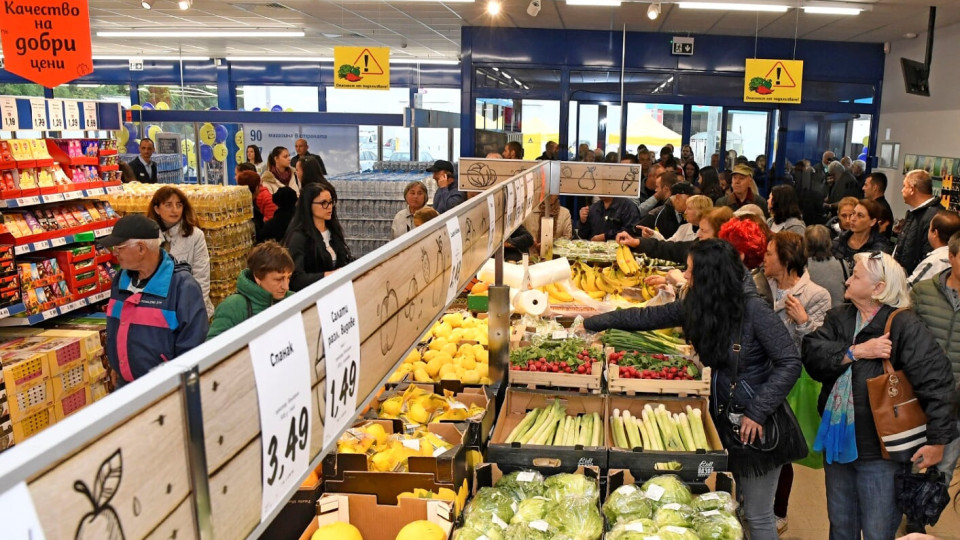 Веригите не отстъпват, средните цени на храните у нас са ниски | StandartNews.com