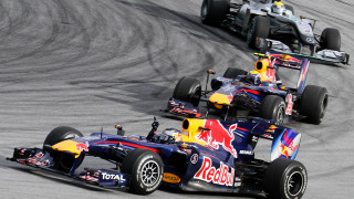 Red Bull първи и втори в Бахрейн