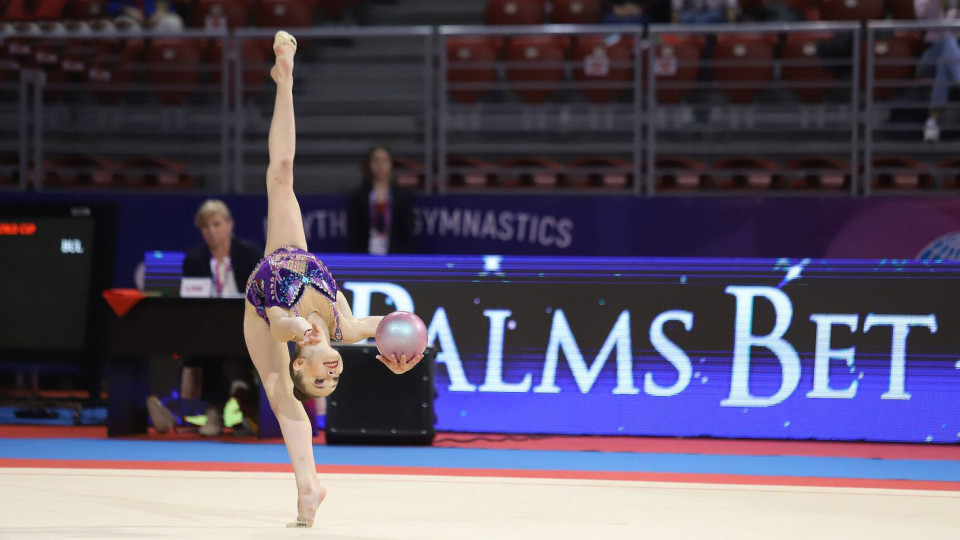 Триумф за наше момиче на световното по художествена гимнастика | StandartNews.com