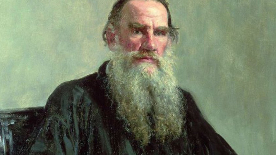 Тайни от миналото. Кой кара Толстой да допише „Война и мир“? | StandartNews.com