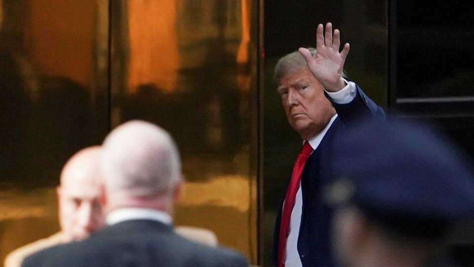 Тръмп пристигна в Ню Йорк за среща със съдбата | StandartNews.com