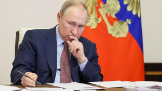 Пратеник на Ердоган влезе спешно при Путин