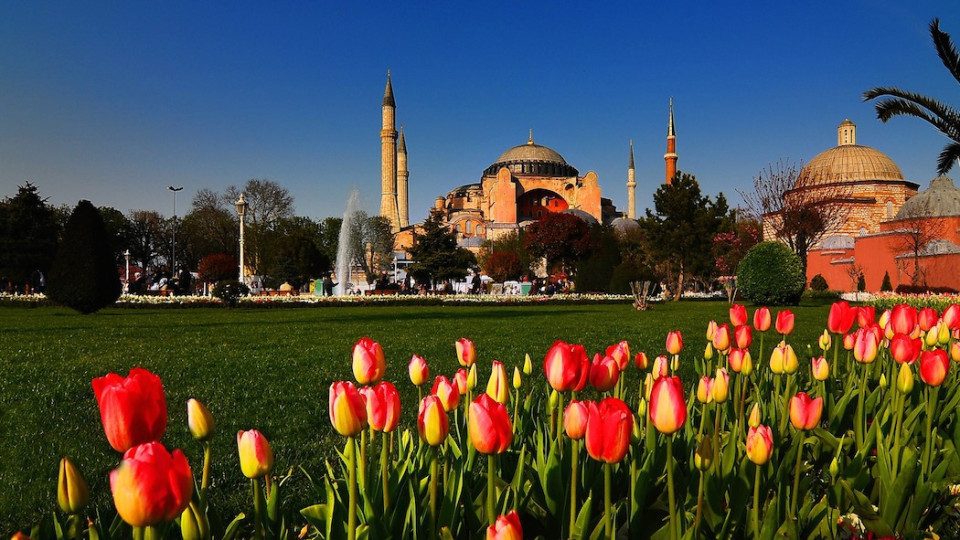Наплив от пътуващи към Турция. Голям празник има | StandartNews.com