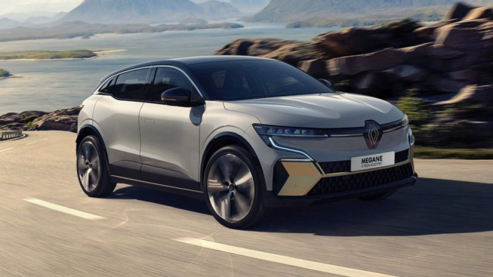 Renault призна, че е трябвало да се адаптира към ценовата политика на Tesla | StandartNews.com