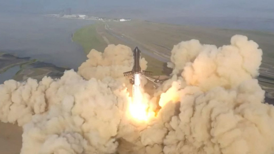 Ракетата на Илон Мъск се взриви, но той записа голям успех | StandartNews.com