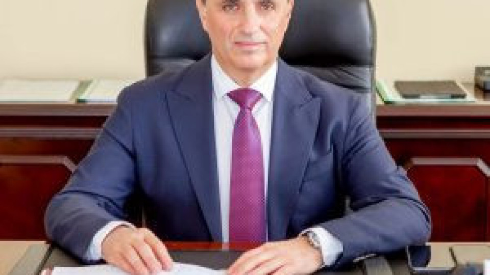 Ректора на УХТ удостоен с "Почетен знак на град Пловдив" | StandartNews.com
