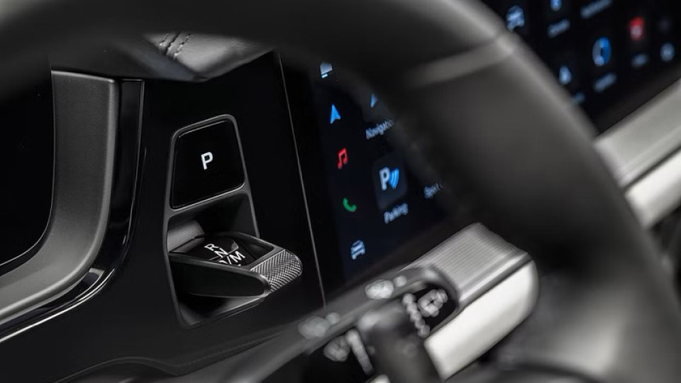 Връщат физическите бутони в автомобилите - шофьорите масово не харесват сензорните екрани | StandartNews.com