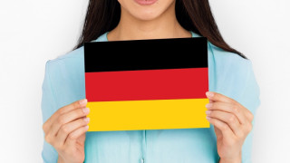 Германия опроверга слуховете за ограничения върху износа на химикали за полупроводници към Китай