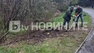 Вижте мястото на взрива срещу Гешев. Първа версия за килърите