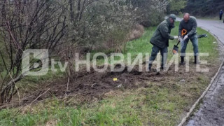 Вижте мястото на взрива срещу Гешев. Първа версия за килърите