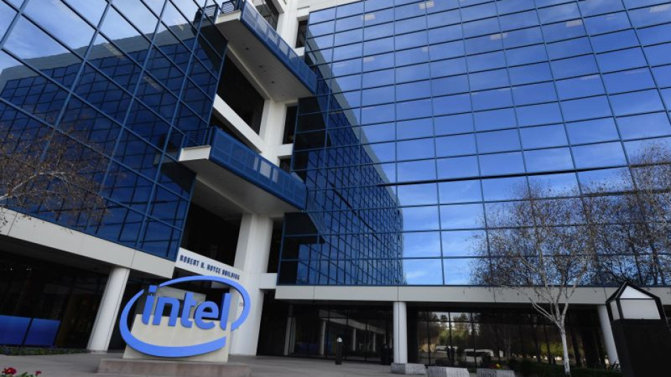 Intel ще съкрати до 20 процента от персонала си за сървъри и клиенти, за да спести пари | StandartNews.com