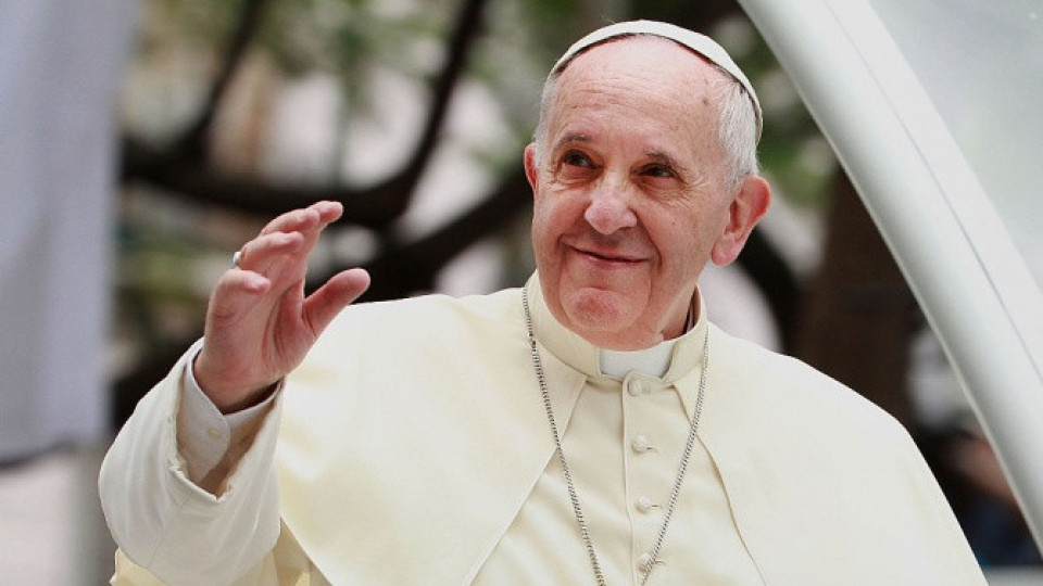 Шок! Кой пожела на папата да отиде по-скоро на небето | StandartNews.com