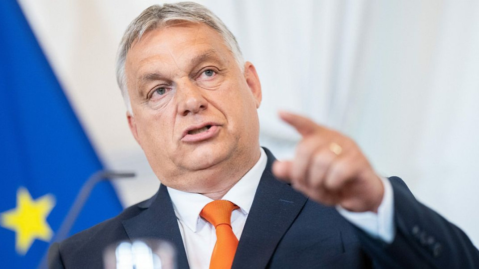 Виктор Орбан шокира! Върна лентата към Адолф Хитлер | StandartNews.com